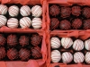 32 Piece Cake Ball Box